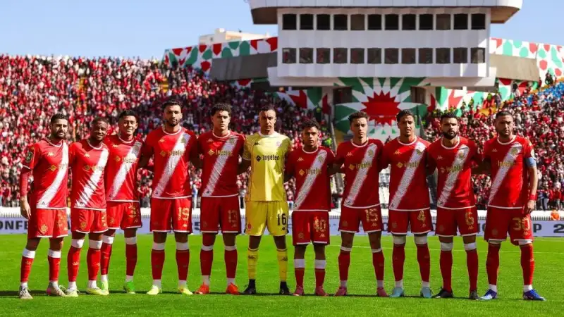 الوداد يبحث عن ربان جديد ويسند مهمة قيادة الفريق مؤقتا لناظر وهرماش